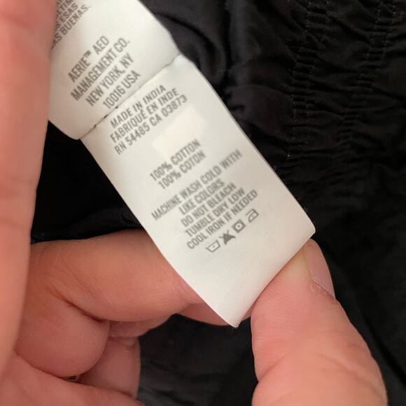 NWT Aerie Easiest Cargo Pant in black size XS pull-on high rise baggy - Picture 13 of 13